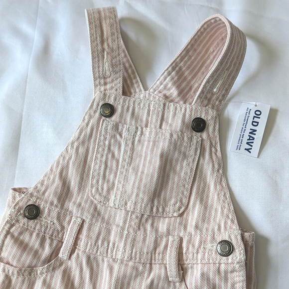 NWT Old Navy Striped Overalls 6-12m - Picture 3 of 4